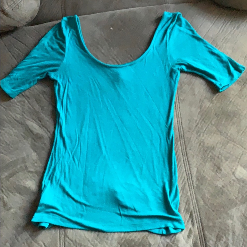 Mid length casual T shirt!